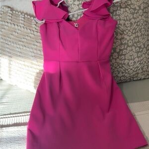 Elegant Pink Sleeveless Dress